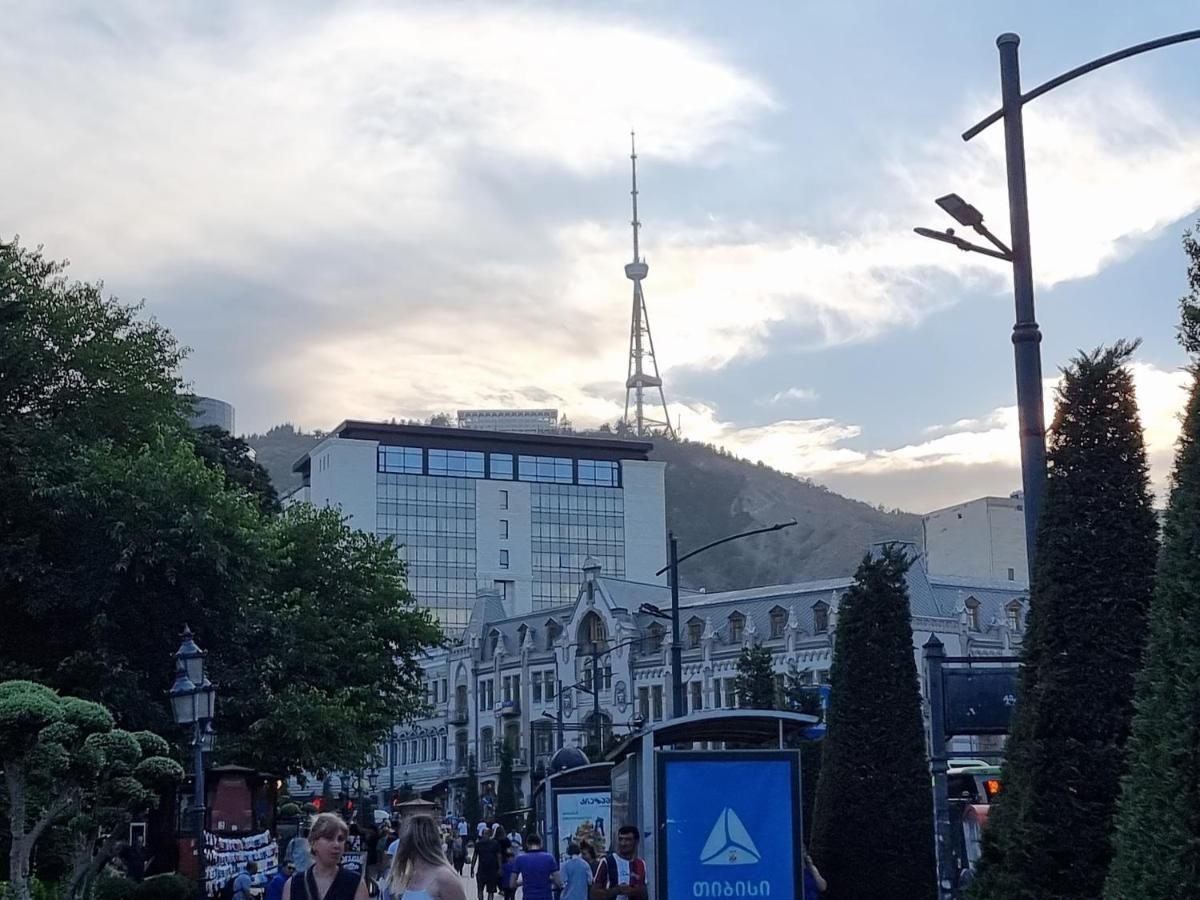 Old Tbilisi Freedom Square, Tbilisi Площадь Свободы Villa Exteriör bild