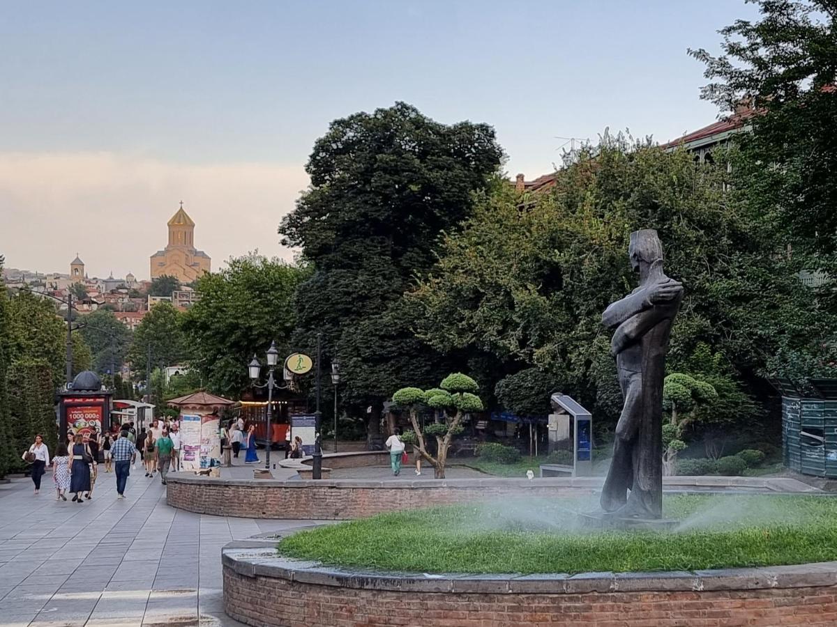 Old Tbilisi Freedom Square, Tbilisi Площадь Свободы Villa Exteriör bild